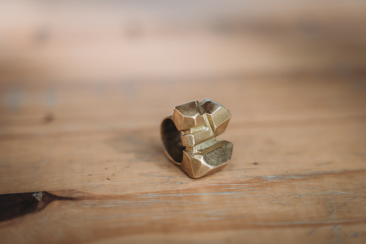 Bronze metal ring